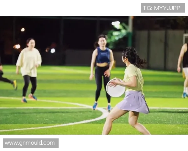 飞盘战术解析：广州飞盘队如何巧妙运用防反策略提升比赛胜率